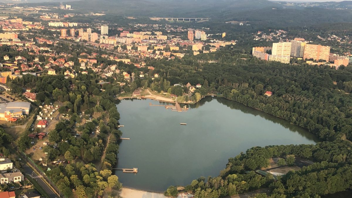Kamencové jezero z výšky